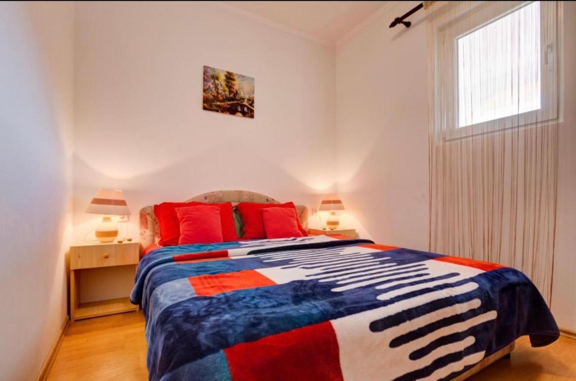 Lazarus Bigova Apartments Tivat Eksteriør bilde