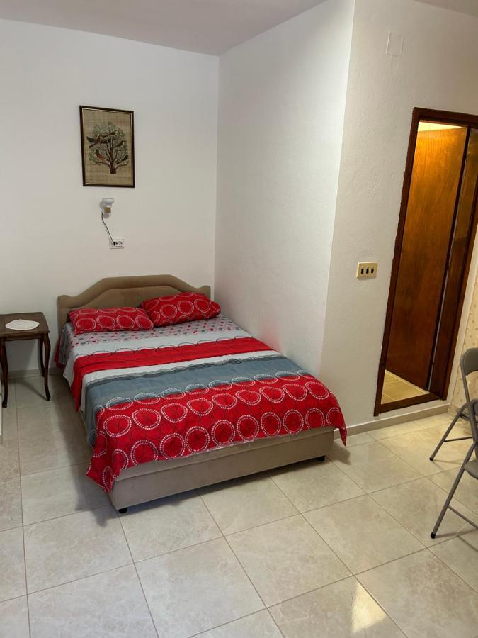 Lazarus Bigova Apartments Tivat Eksteriør bilde