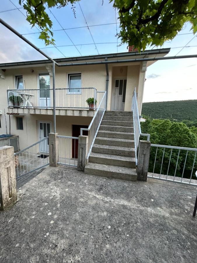 Lazarus Bigova Apartments Tivat Eksteriør bilde