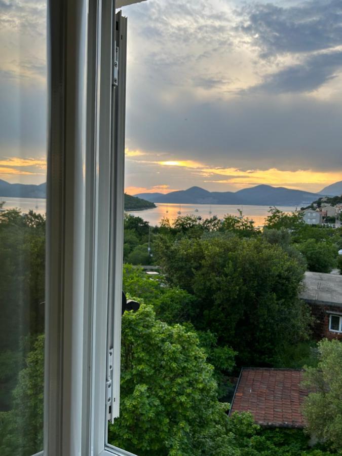 Lazarus Bigova Apartments Tivat Eksteriør bilde